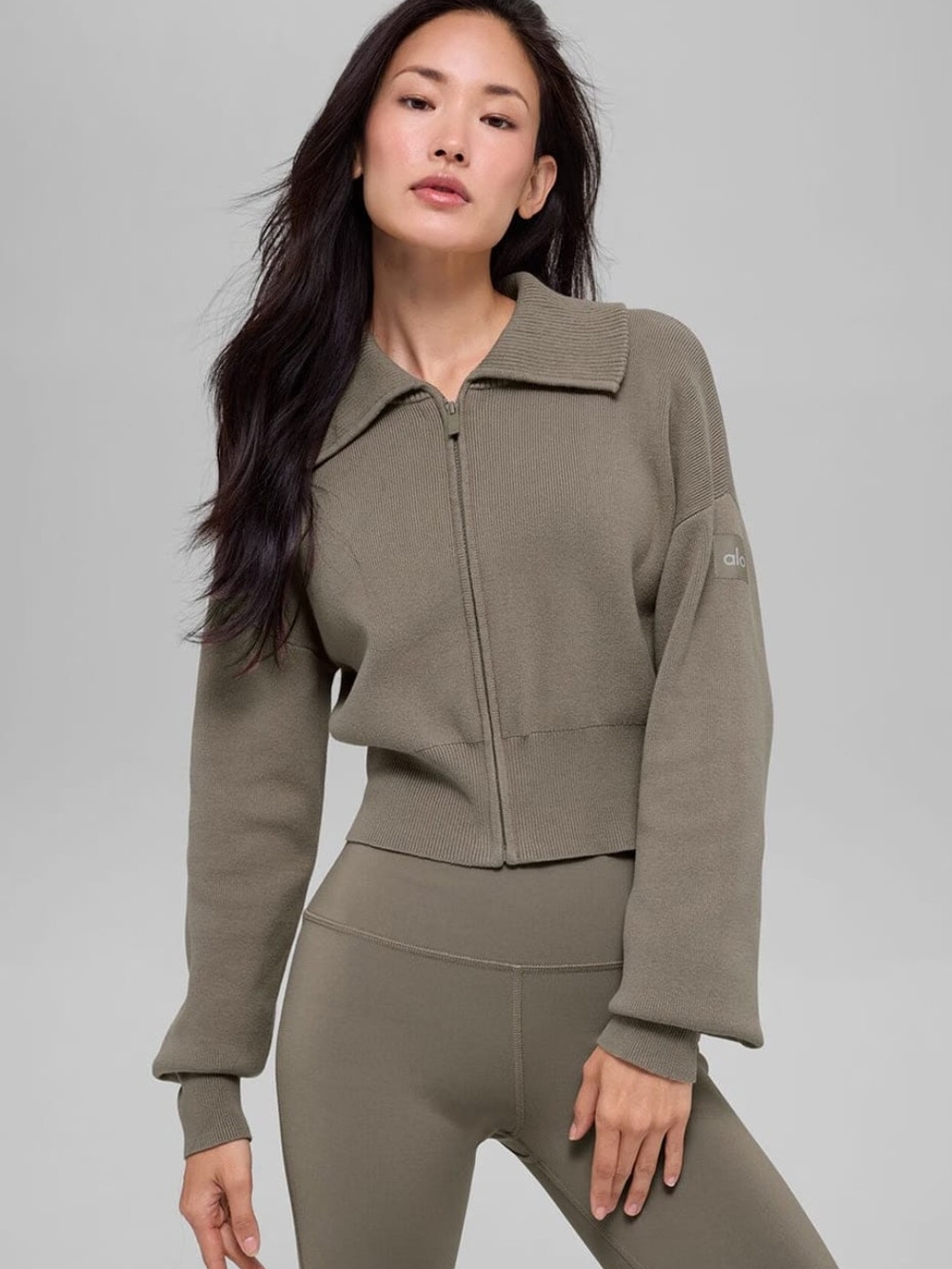 ALO Scholar Knit Cropped Full Zip Jacket in Light Cocoa